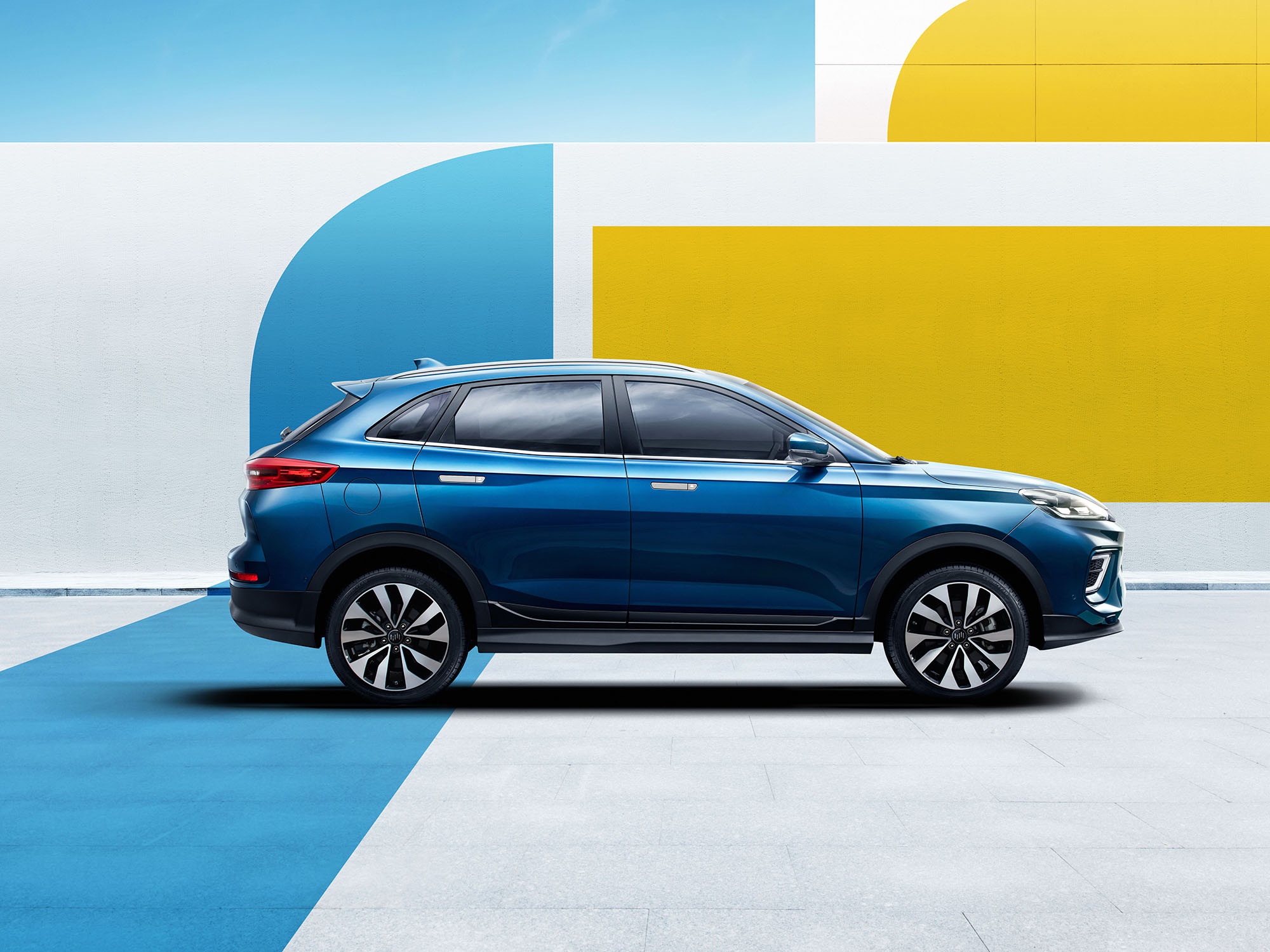 威马ex5-z零首付3年免费充电不香