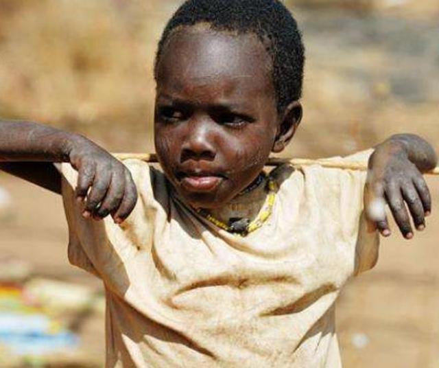 非洲最"不上进"的部落,把种子当食物吃,国家:自生自灭吧