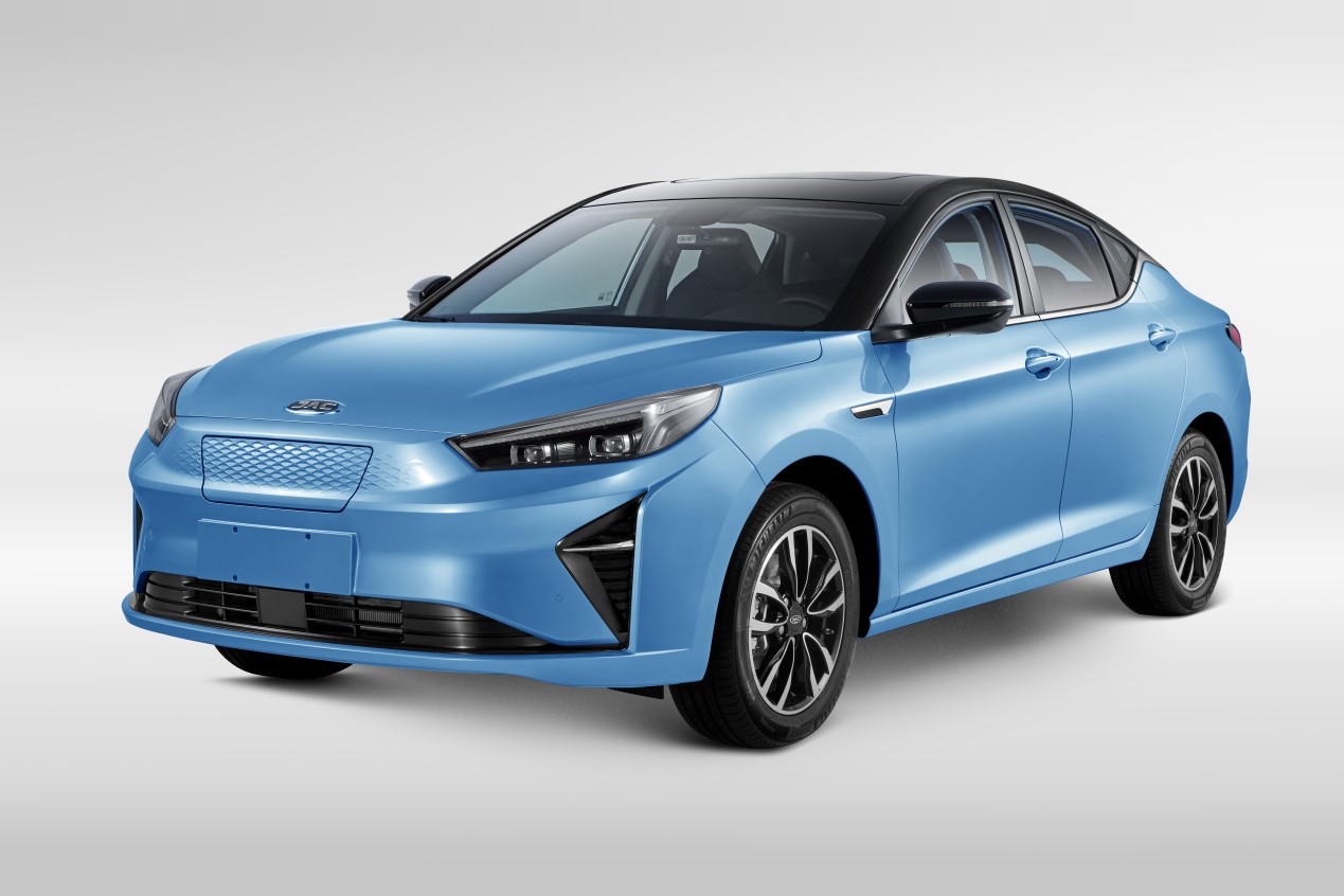 江淮ic5:我懂你尺寸,也懂你冷暖