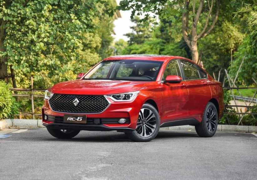 2020年值得购买的4款高颜值轿车，国产合资都有，覆盖8万到20万