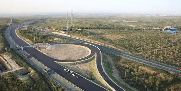 ②城川至三段   地   两条红色旅游路年内开工,年内建成;   ③242国道
