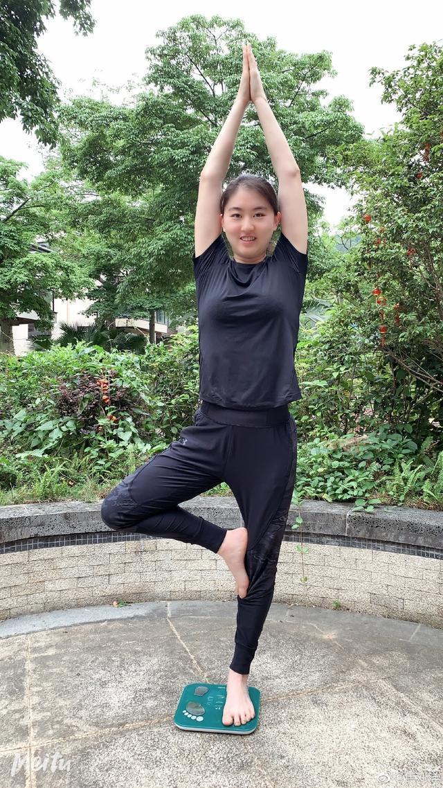 美腻,昔日中国泳坛名将晒出新照,生娃后依旧青春靓丽,身材极佳!