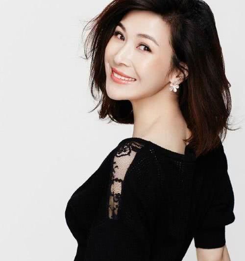 李云龙媳妇,嫁豪门过富太生活,丈夫却倾家荡产欠款1.4亿美元