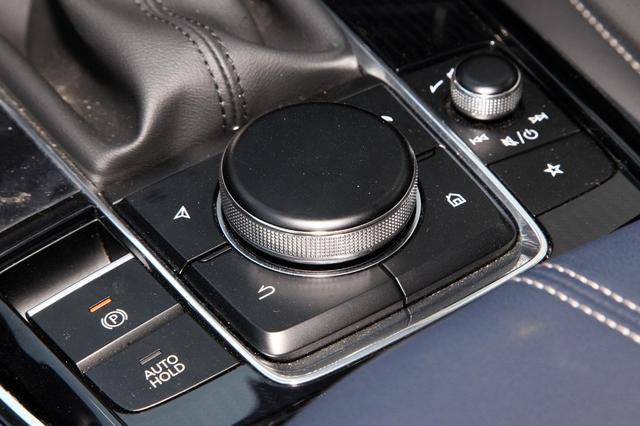 除了外观好看还有啥亮点？长安马自达CX-30值不值得期待