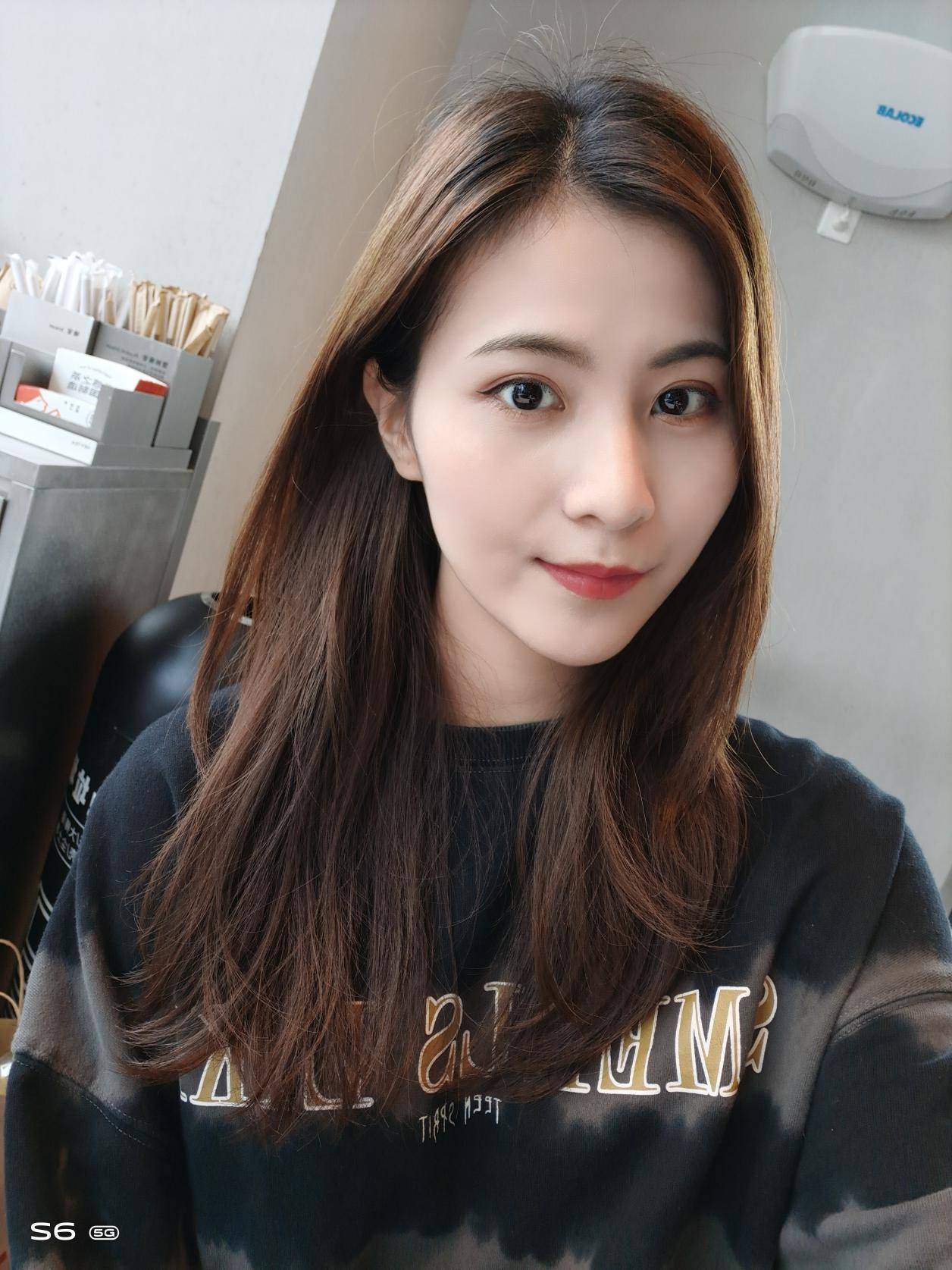 素颜也能拍得"仙气十足" ,vivo s6自拍时刻都是最美的