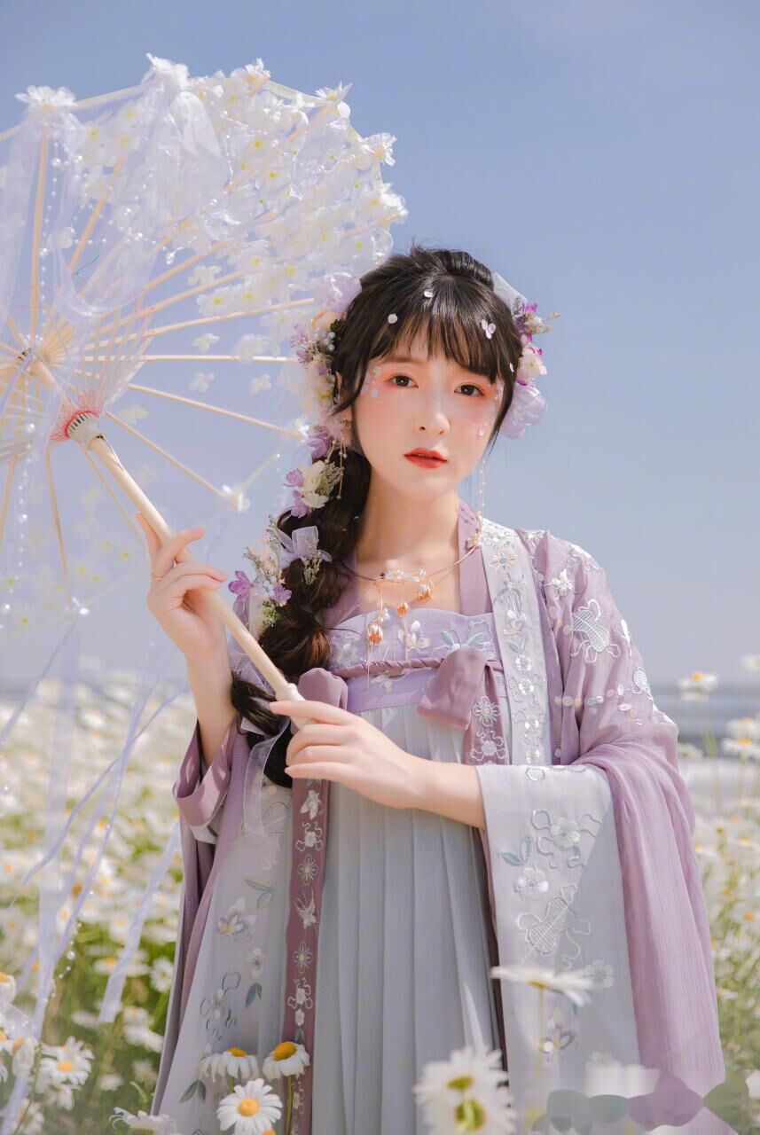 徐娇最新古风大片曝光,出彩的地方很多,但不足之处也一样明显