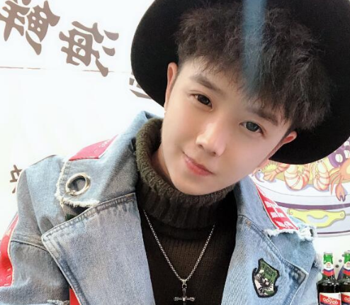 敲黑板啦郭聪明上任课代表跟着巩峥老师涨知识