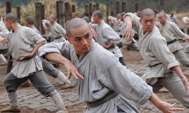 北方“第三城”之争,青岛能否被郑州超越呢?
