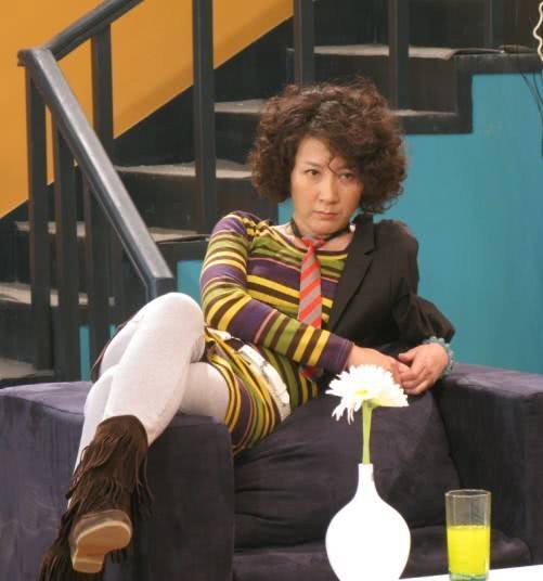 她是国家一级演员,出道 27年零绯闻,如今51岁婚姻生活却成谜|夏力薪