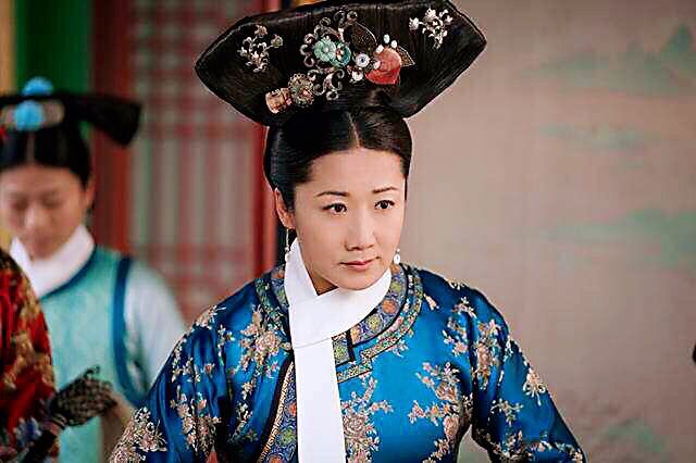 郭虹在明星云集的《如懿传》中也有精彩表现,郭虹饰演《如懿传》中