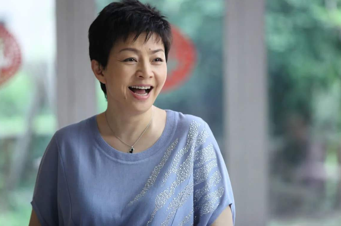 宋丹丹曾经带儿子上节目惹争议,大家不买账,疑似强捧儿子