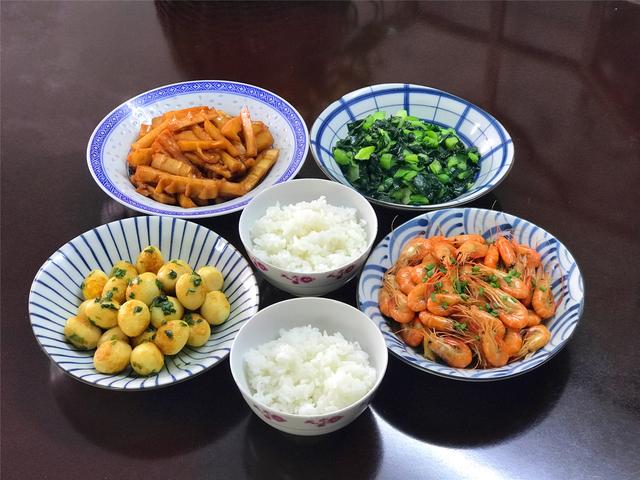 宅家也要好好吃饭和孩子2个人的午餐网友一天比一天吃得好