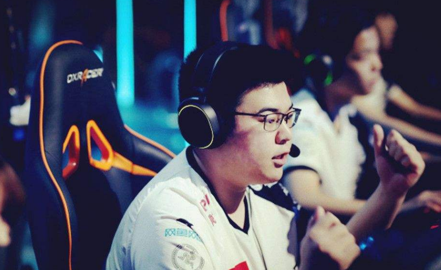 在lol没有完成的事,在绝地求生他办到了|英雄联盟|皮肤|韦神_新浪新闻