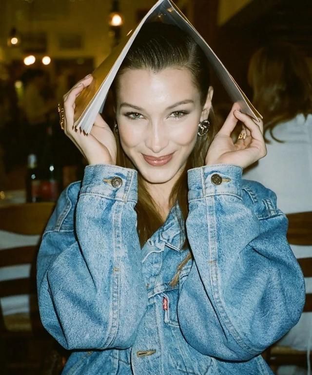 谁能让你笑得开心bella我男朋友