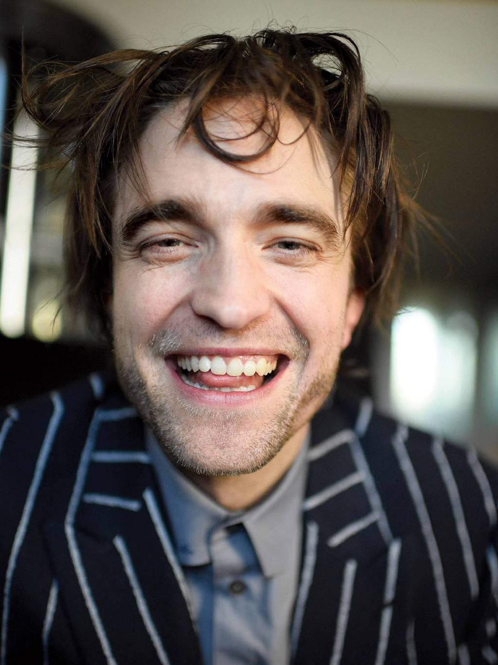 34岁罗伯特帕丁森新写真曝光185cm暮光男主变成痞帅型男啦