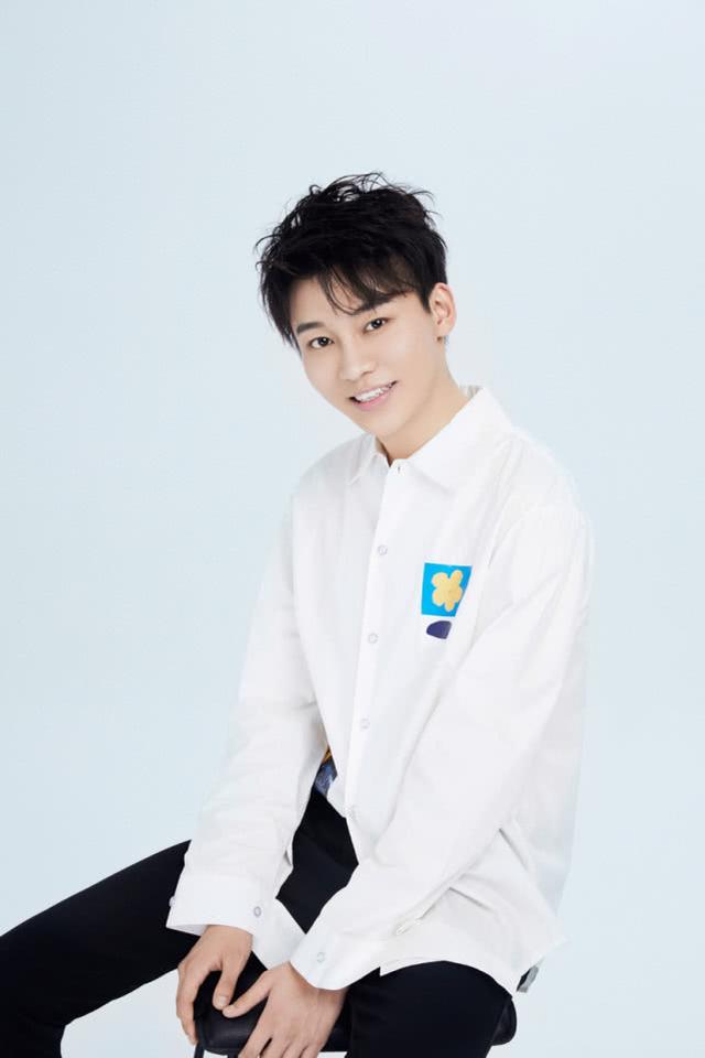 反派之王与儿子出演同一部剧网友直呼遗传的演技厉害