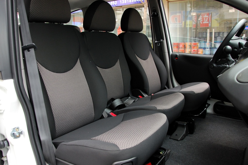 十年前的众泰也有天马行空,m300的极致浪漫,普通人想象不到