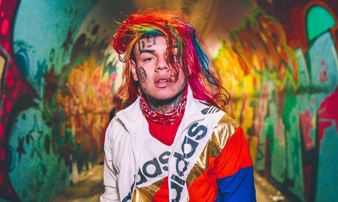 告密者6ix9ine出狱发新歌还开直播看这样子他还能活很久
