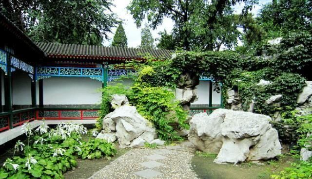 《红楼梦》潇湘馆暗示宝黛飞升成仙,蘅芜苑暗示宝钗是山鬼