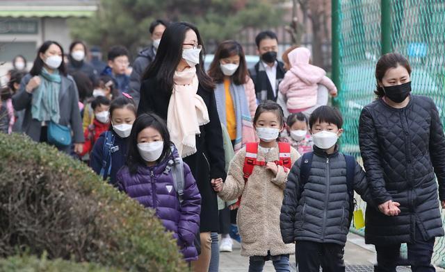 定了！山东省各年级3天后返校，一地打破“最晚”开学纪录