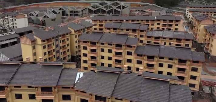 凉山"悬崖村"村民入住新房:做梦都没想过住这么好的房子