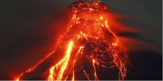 疫情还没完,日本又迎来富士山大爆发?4.9亿方火山灰可瘫痪东京