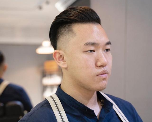 男生留"背头"发型太帅了,今年夏天剪背头,清爽,时尚,不油腻|发型|头发