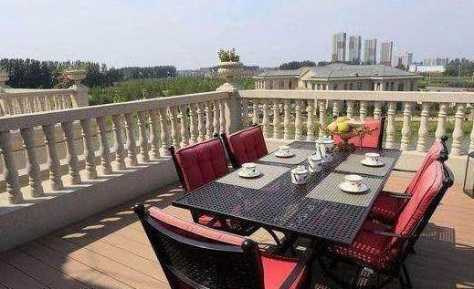 朱婷的豪宅全村最洋气就是她家客厅像个艺术展览馆