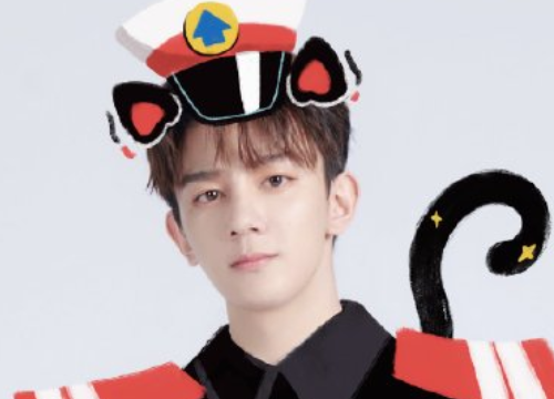 r1se集体换黑猫警长头像周震南动态成亮点果然与众不同