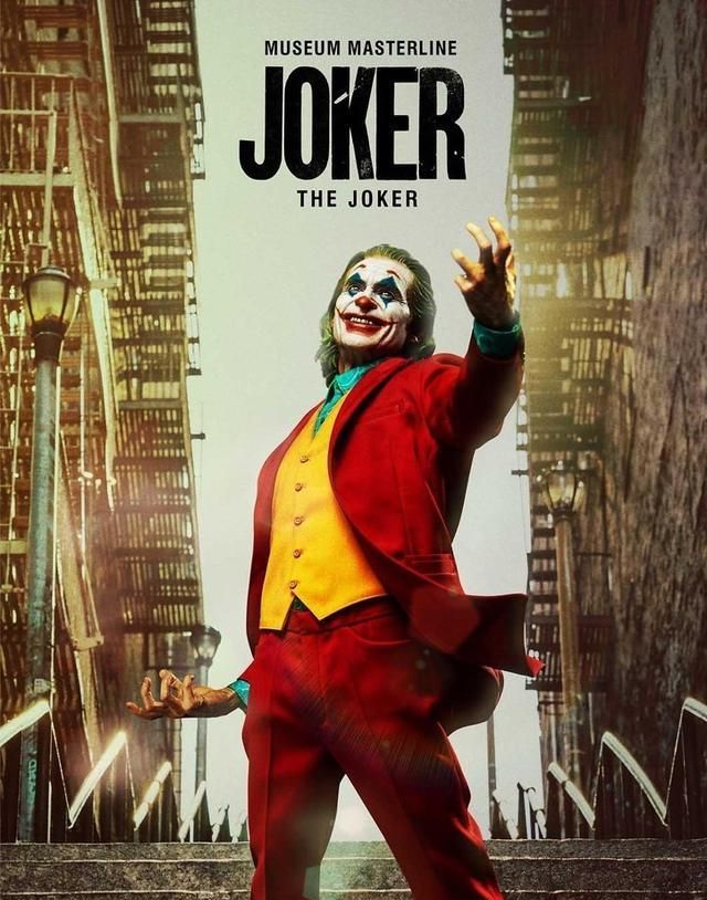 极致还原杰昆菲尼克斯版小丑雕像