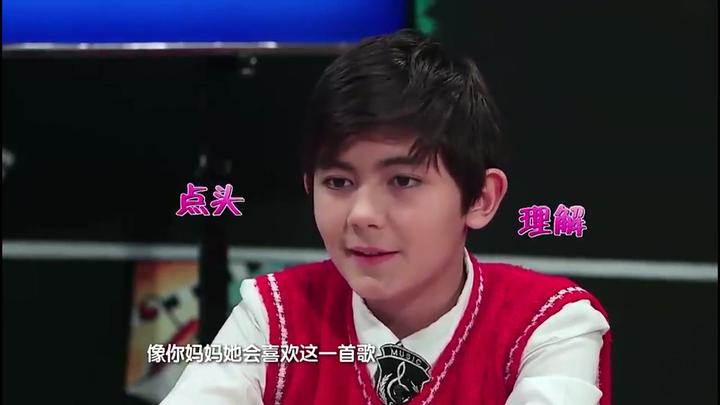 音乐大师课:月亮代表我的心,吴文瑄:一个人很喜欢月亮跟它告白