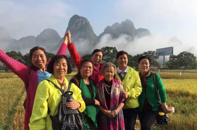 旅行团要怎么赚钱,网友:打心理战|旅行团|老年团|旅游团_新浪新闻