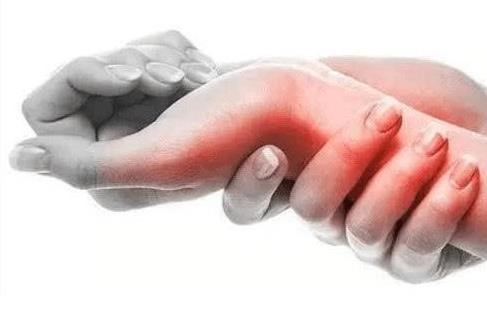 不是手麻就是脚麻?手脚总发麻,暗示身体哪些问题?医生告诉你!