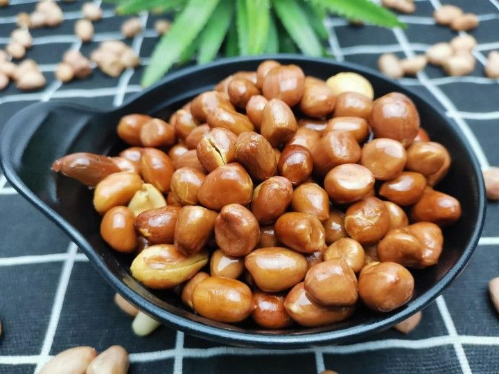 厨房小妙招炸花生米时多加这1步花生米更酥更脆7天不返潮