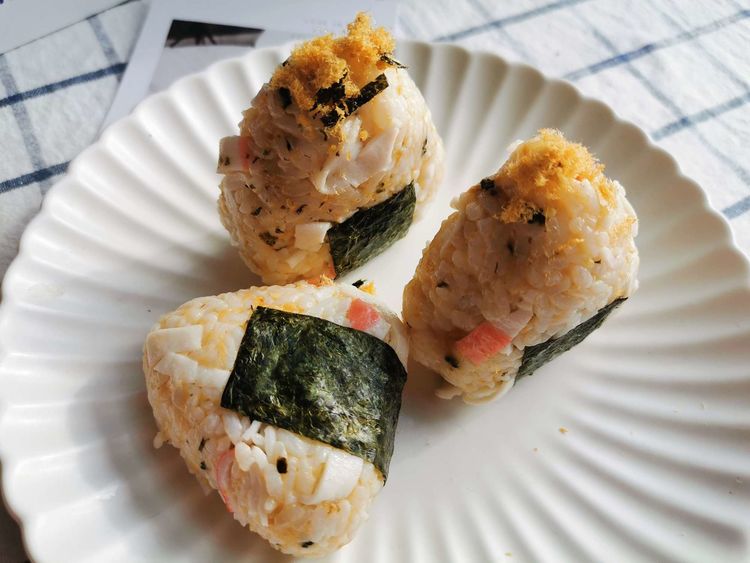 夏天,就给家人做这个,简单好吃又饱腹,咬一口满嘴醇香