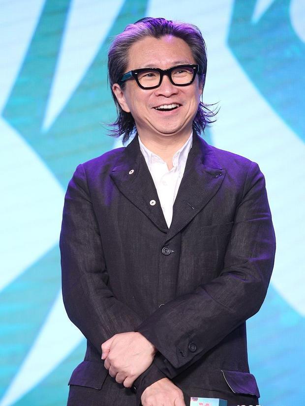 王晶不用大陆演员？连配角都是清一色港星，其实他也有自己的苦衷|王晶|导演|大陆_新浪新闻