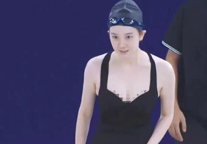 陈小纭才是发育过猛身材好成负担退出泳坛当明星旧照曝光