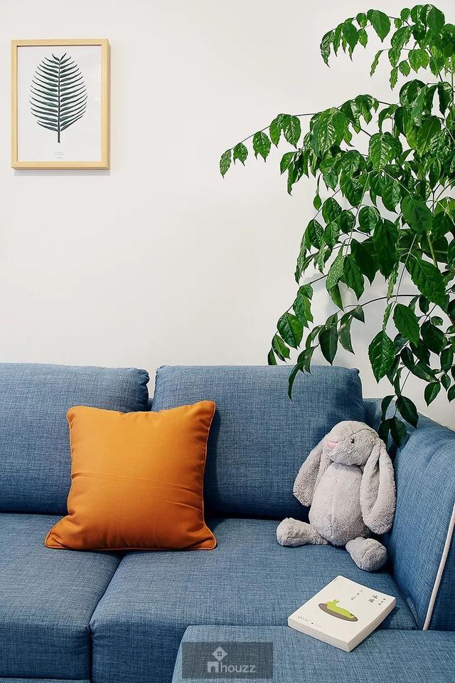 98㎡现代简约,花28万装修布置,装出安静舒适的空间