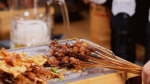 罗湖人等了681天你们的夜宵大魔王来了100元狂送不限量