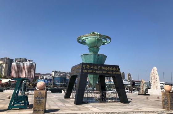 青岛有个教科书上的景点,本以为是良心地方,结果却坐地圈钱