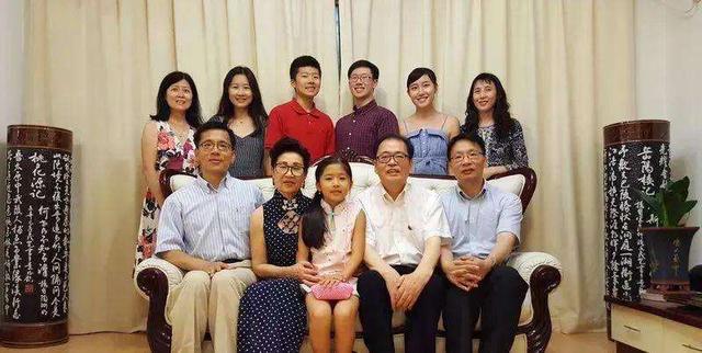 浙江父亲6个娃教出5个博士1个硕士他的24字育儿观值得你学