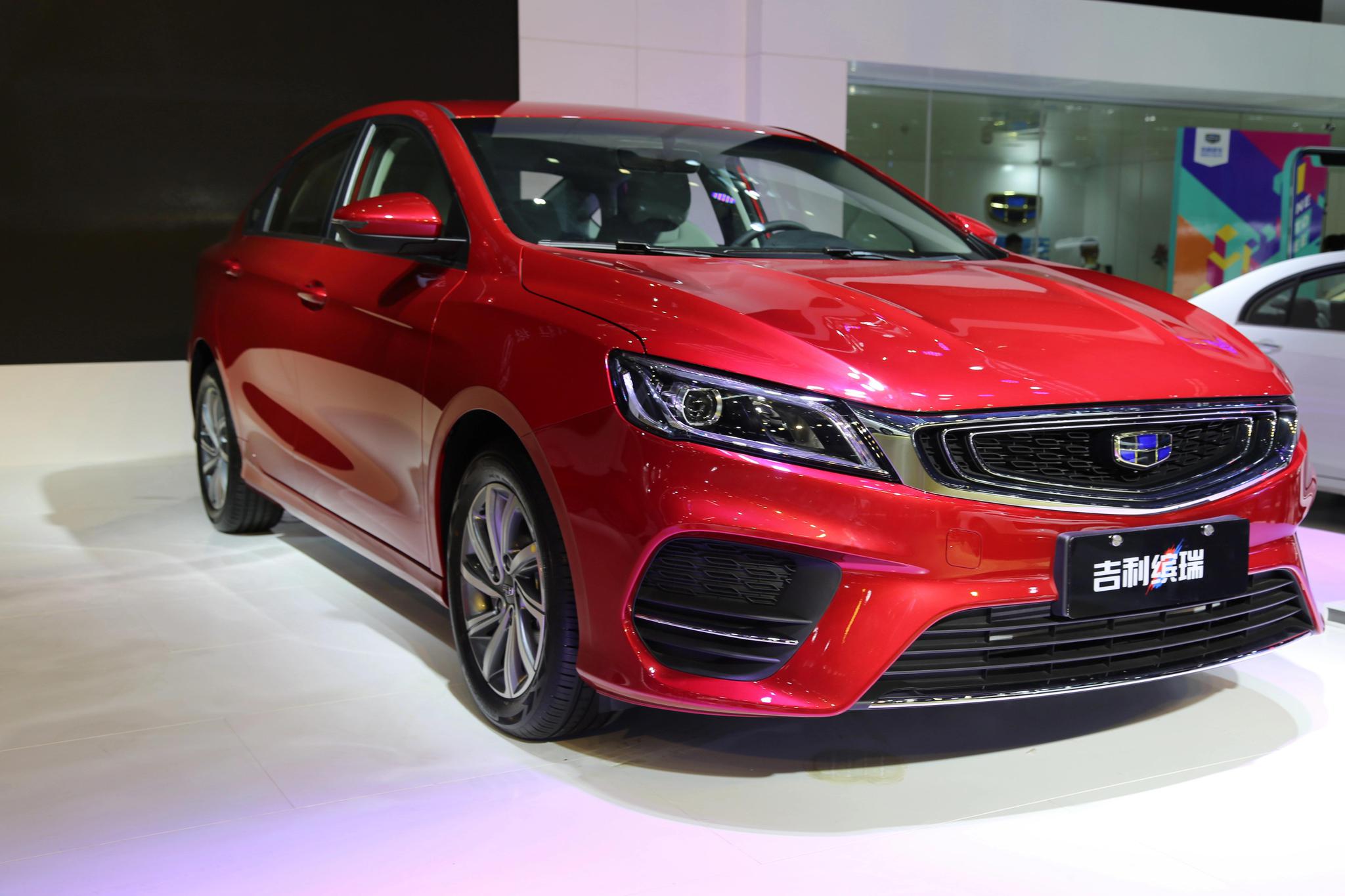 吉利缤瑞,10万级别新势力国民轿跑,车展实拍!
