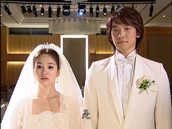 亚洲,今男主妻子二胎产女,她离婚轰动|小说家|韩智恩|李英宰_新浪新闻