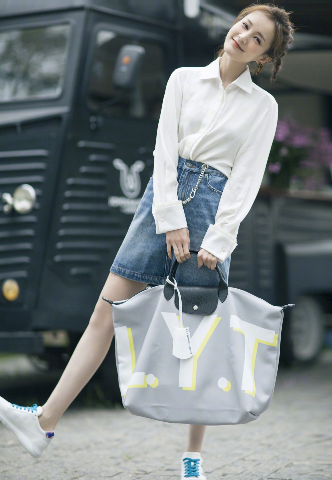 看了李一桐的夏日style我爱上了丸子头