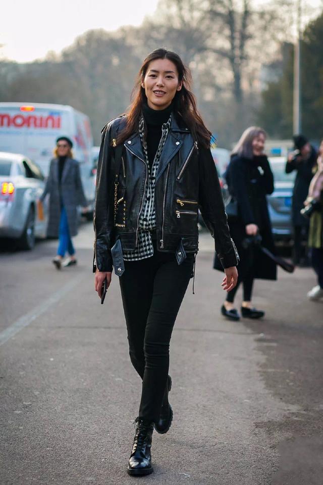 试试今年流行的叠穿法则,潮流明星都在穿