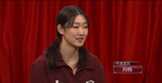 女排冠军杨希,酷似日本影星,退役投身房地产,60岁身家过亿