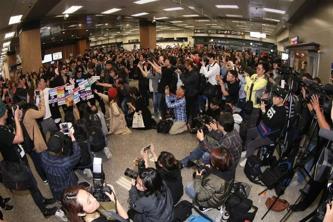 一个月之内,连续4位明星怒斥代拍,被流量反噬的他们有苦难言
