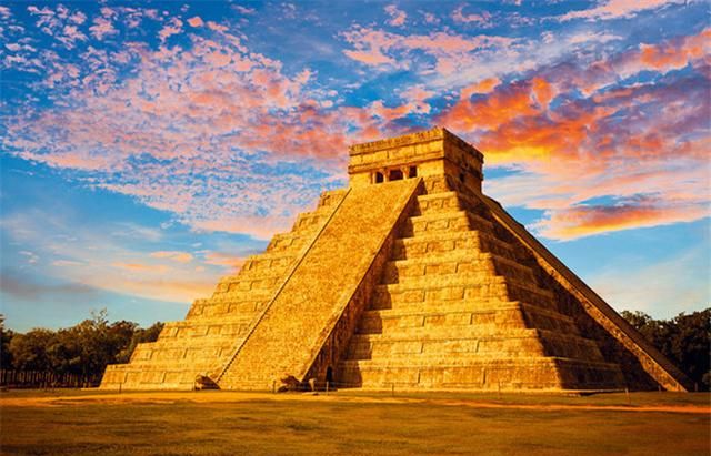 玛雅人留下的金字塔被潜水员发现神秘水井内部有大工程