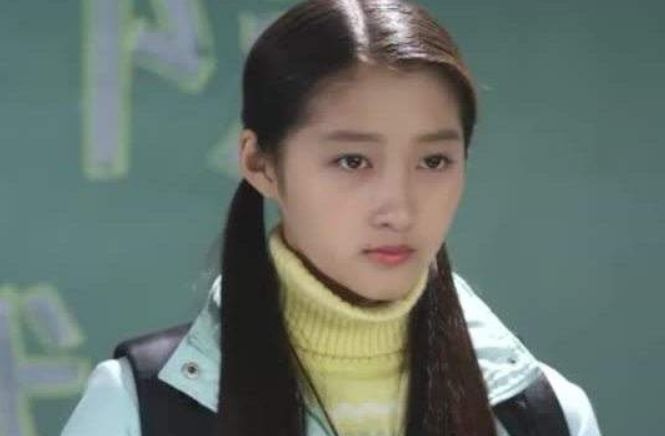 关晓彤再次演绎《搭错车》"佟美",3年后,少了几分真实,朴素