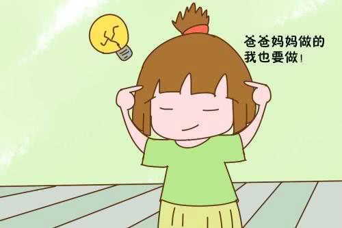 孩子爱模仿大人?面对"模仿敏感期"的孩子,3个方法引导很关键